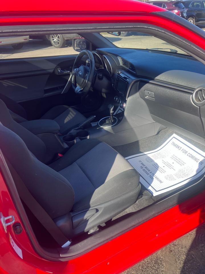 Scion tC Sports Coupe 6-Spd AT 2016