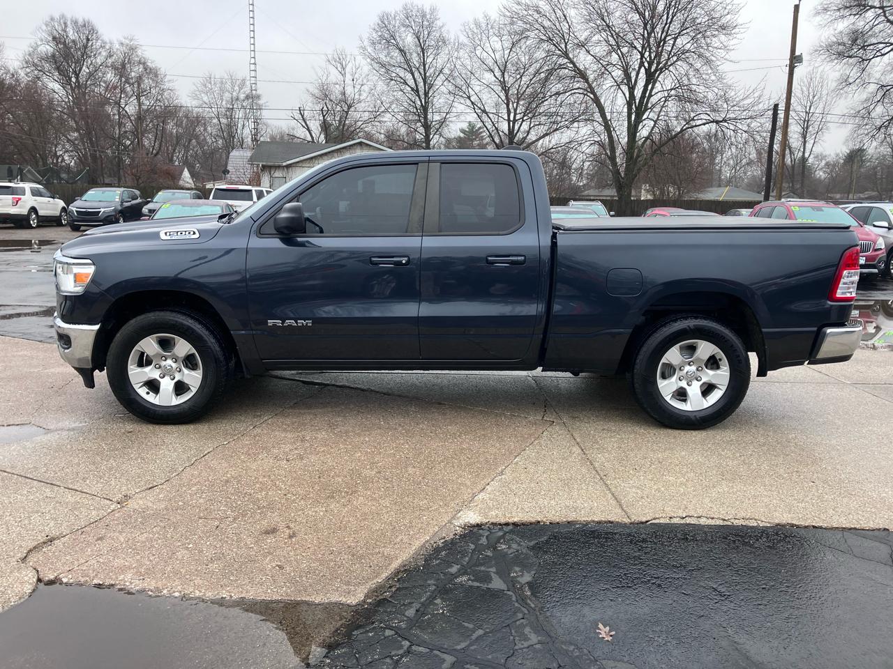 RAM 1500 Big Horn Quad Cab 4WD 2021