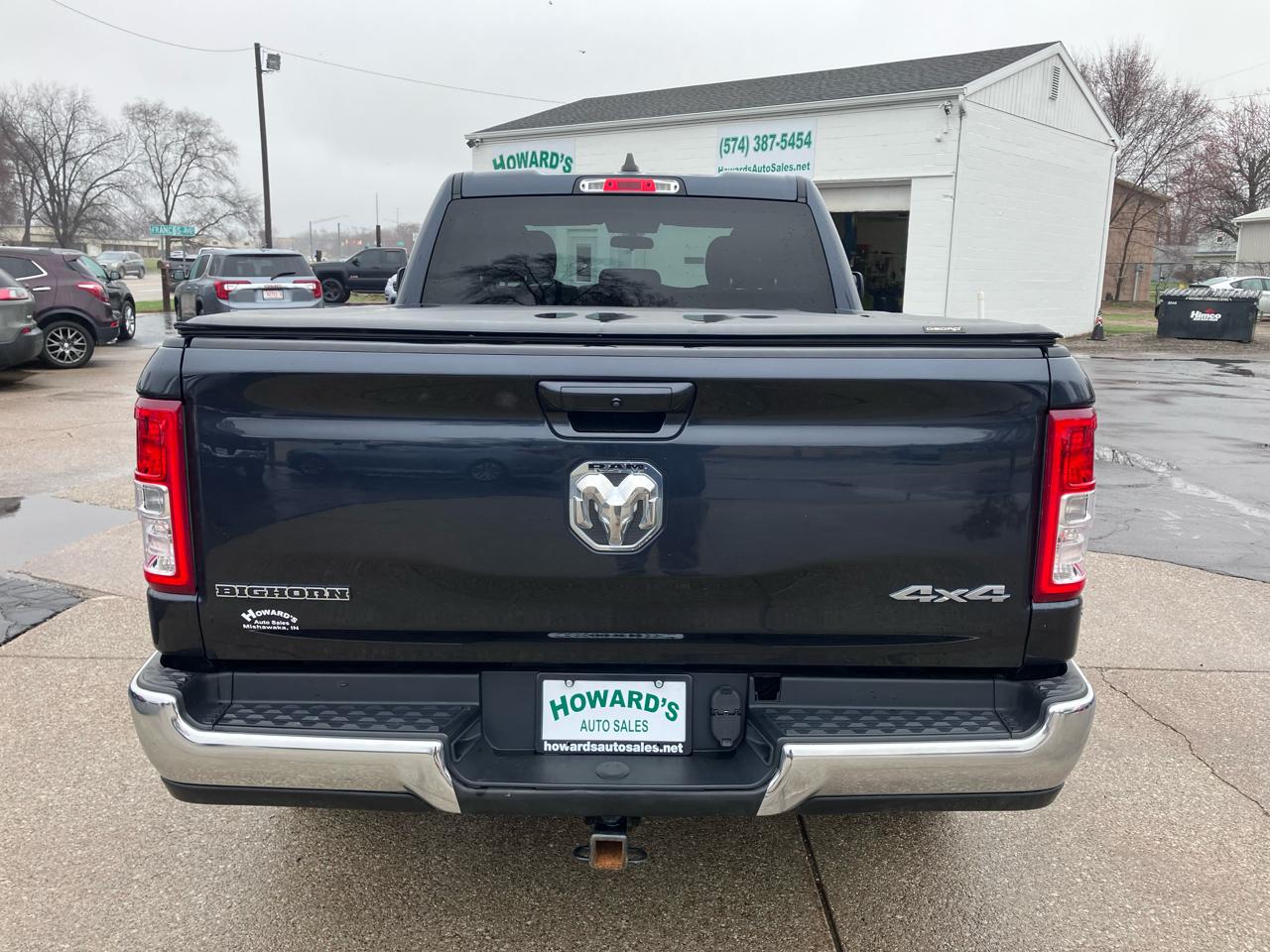 RAM 1500 Big Horn Quad Cab 4WD 2021