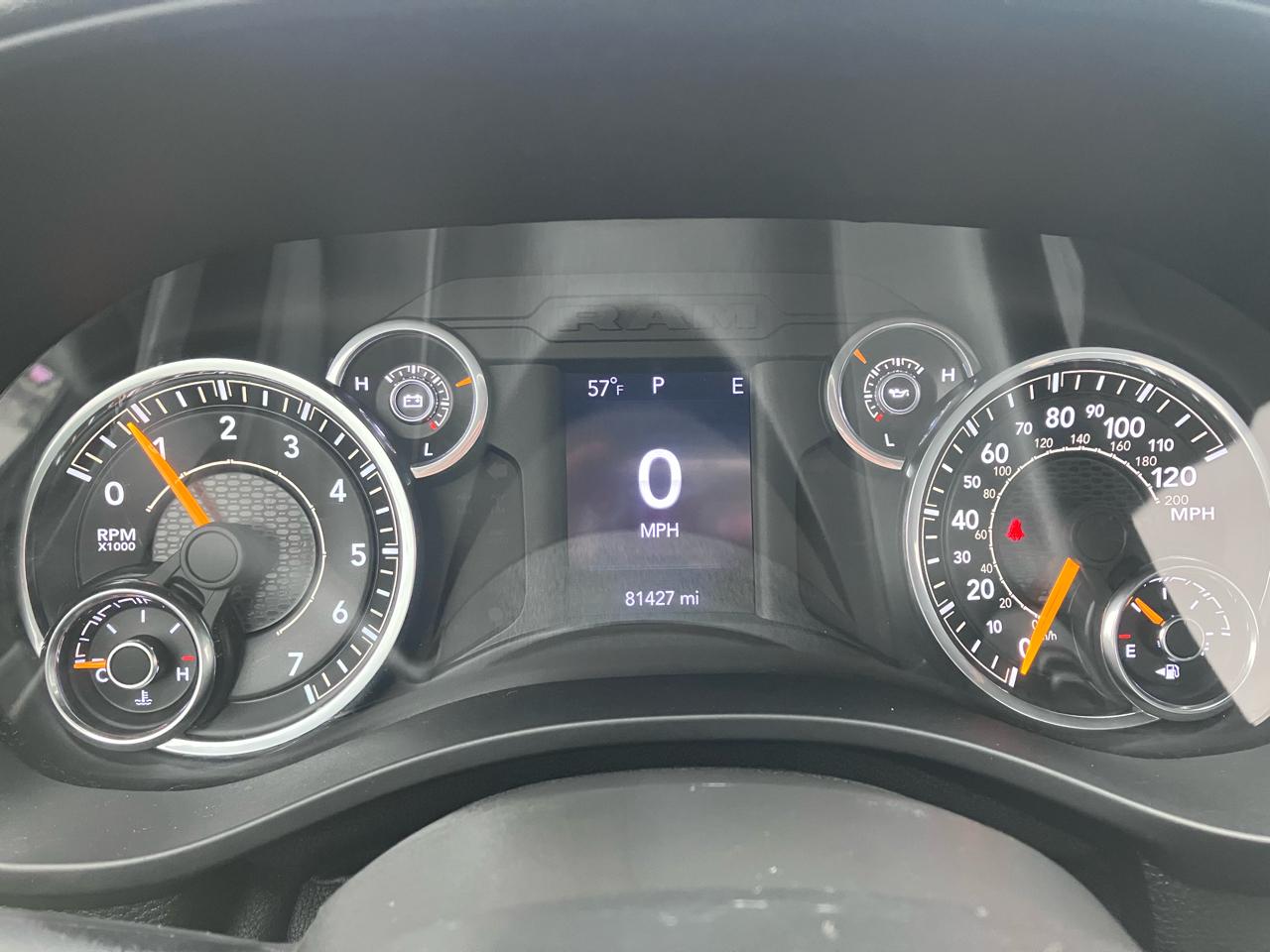 RAM 1500 Big Horn Quad Cab 4WD 2021