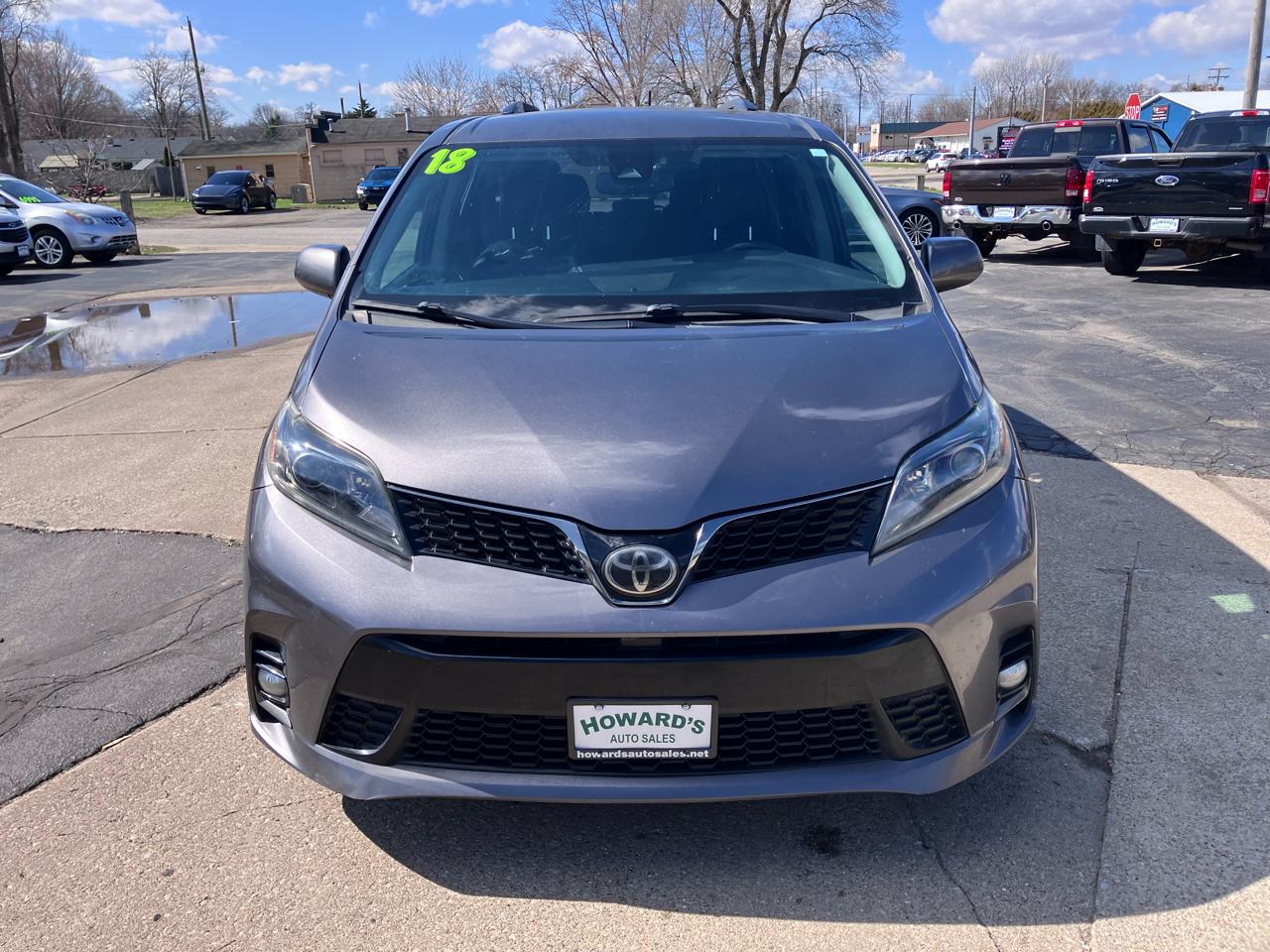 Toyota Sienna SE 8-Passenger 2018
