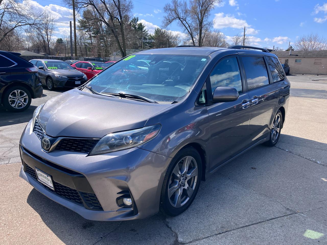 Toyota Sienna SE 8-Passenger 2018