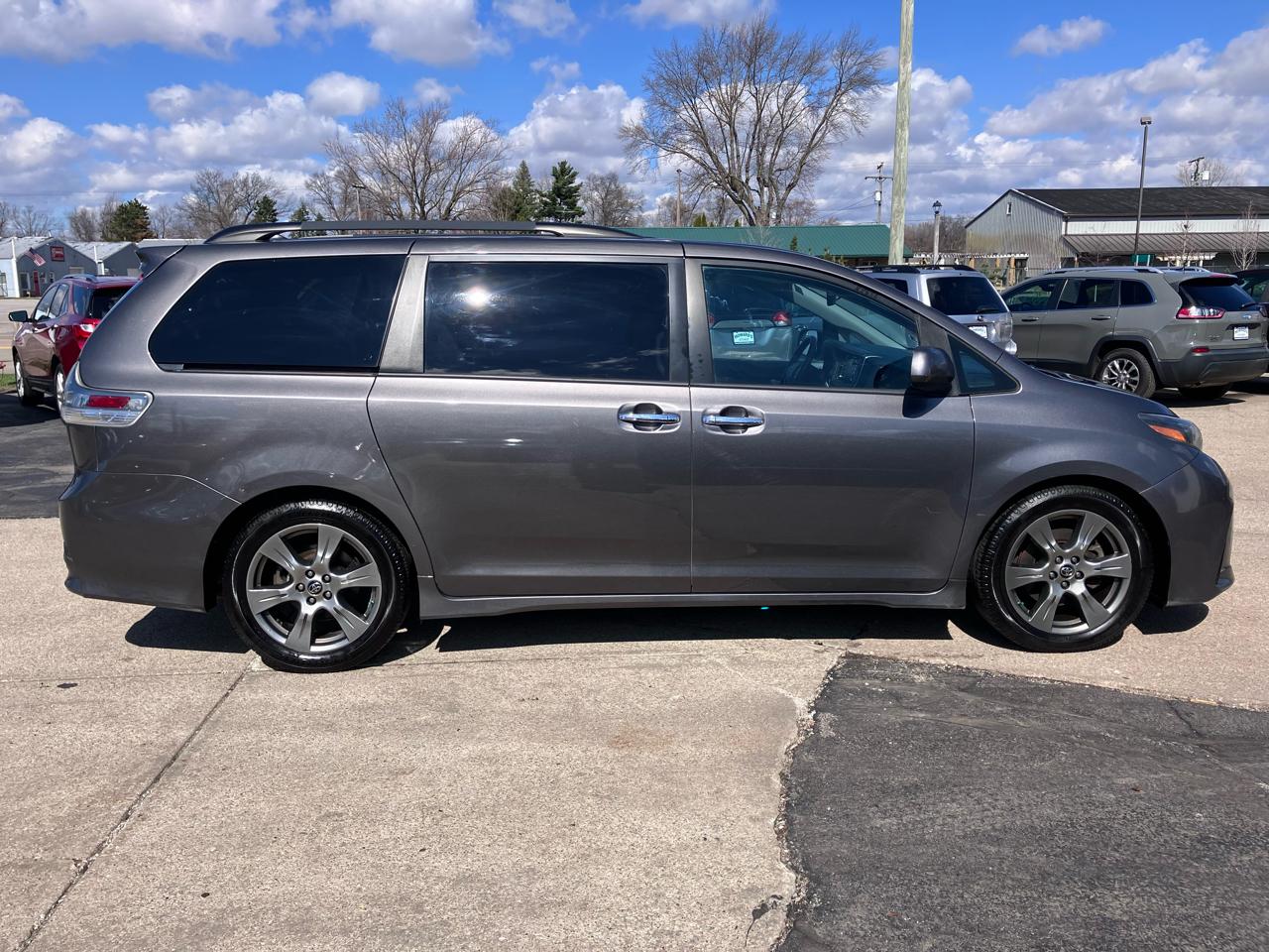 Toyota Sienna SE 8-Passenger 2018