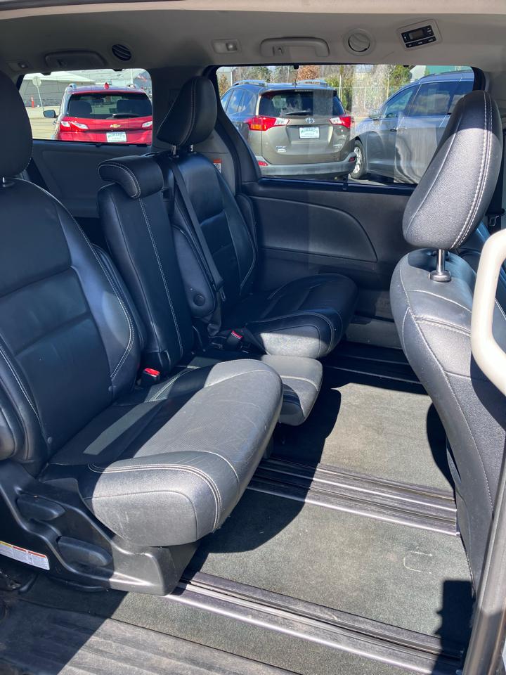 Toyota Sienna SE 8-Passenger 2018