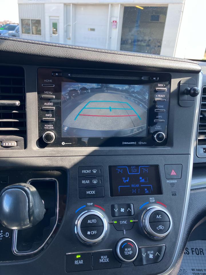 Toyota Sienna SE 8-Passenger 2018