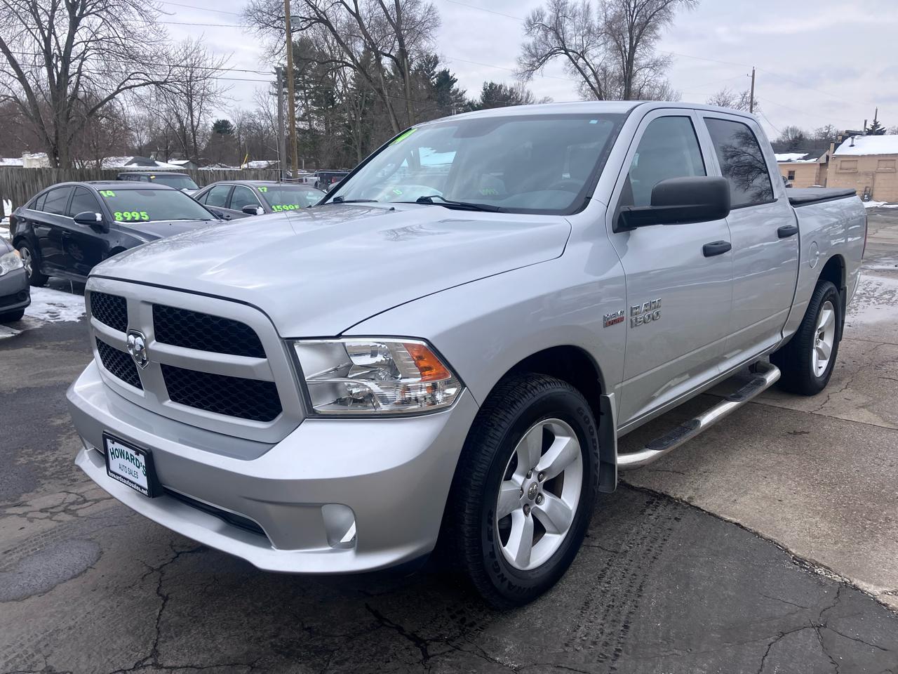 RAM 1500 Tradesman Crew Cab SWB 4WD 2014