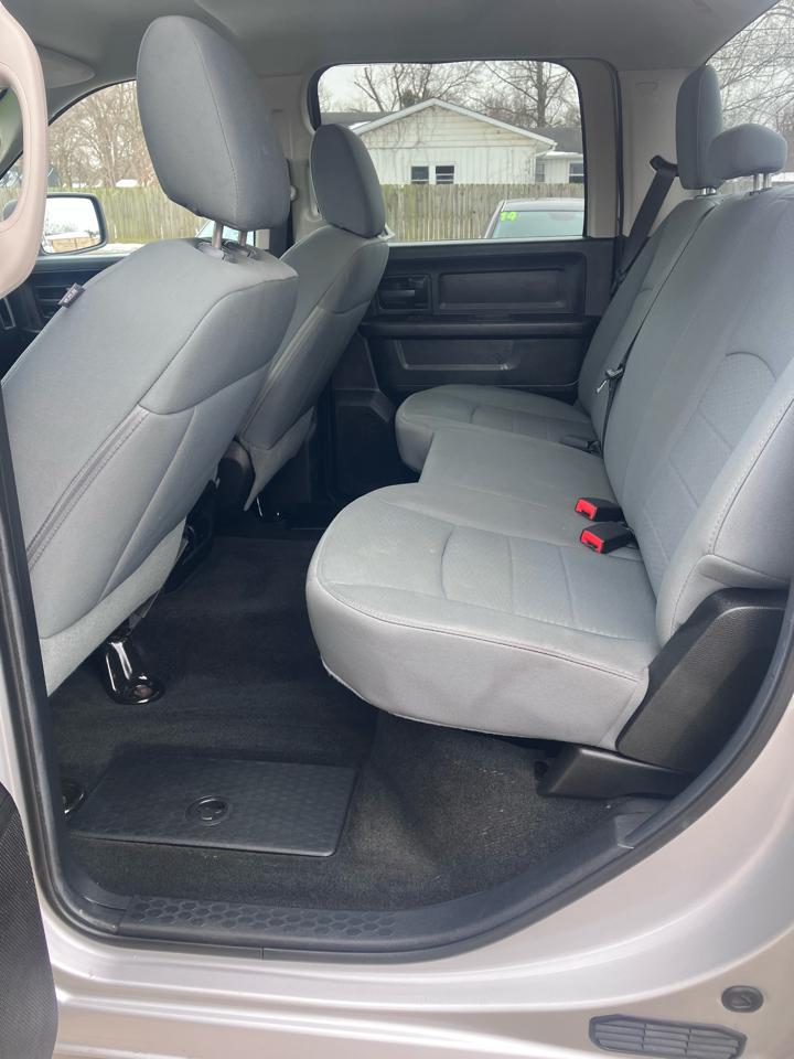 RAM 1500 Tradesman Crew Cab SWB 4WD 2014