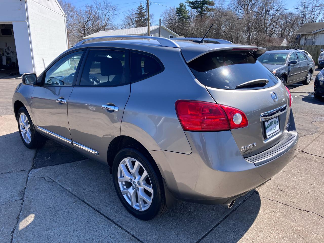 Nissan Rogue S AWD 2013