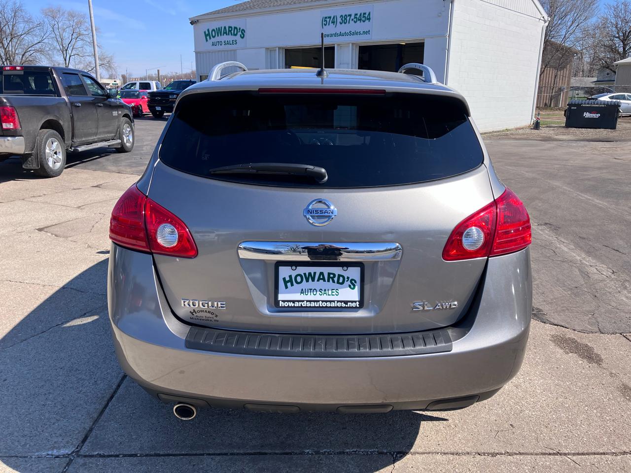 Nissan Rogue S AWD 2013