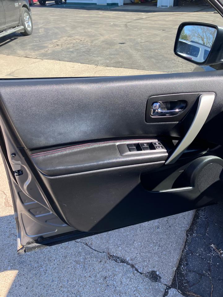 Nissan Rogue S AWD 2013