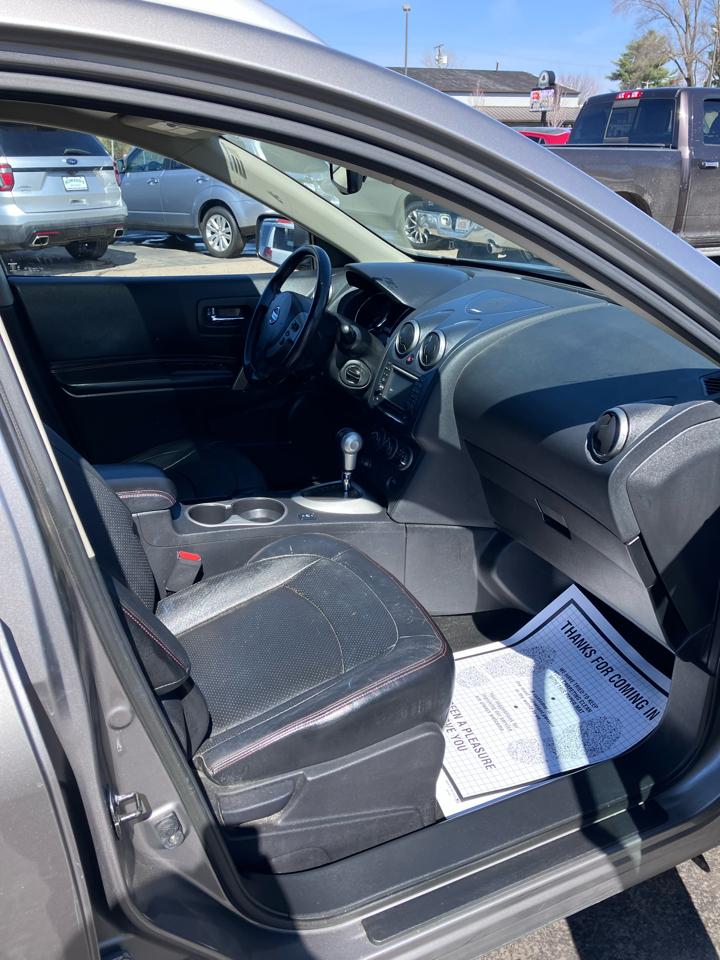 Nissan Rogue S AWD 2013