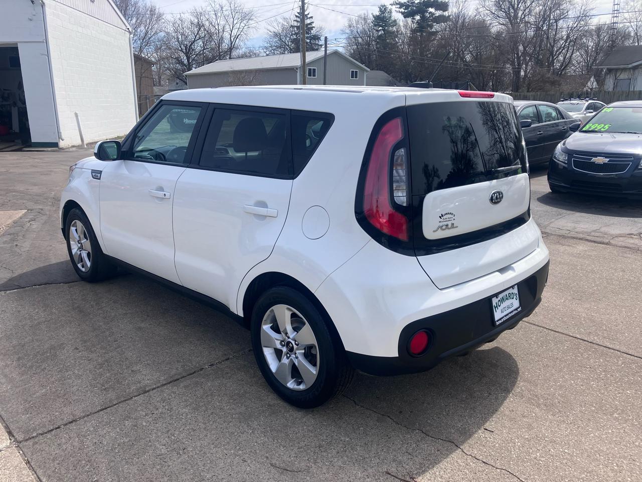 Kia Soul Base 6M 2017