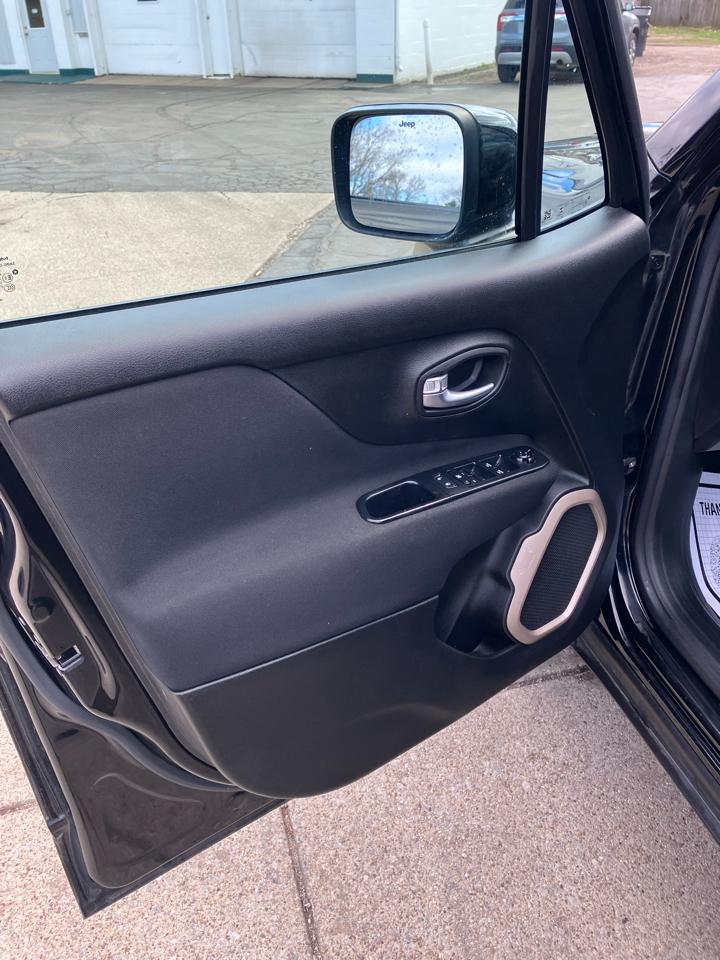 Jeep Renegade Latitude 4WD 2017