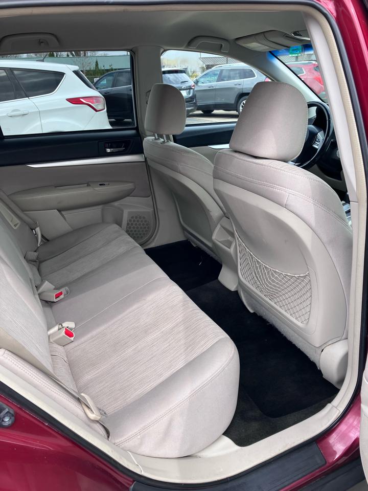 Subaru Outback 2.5i Premium 2013