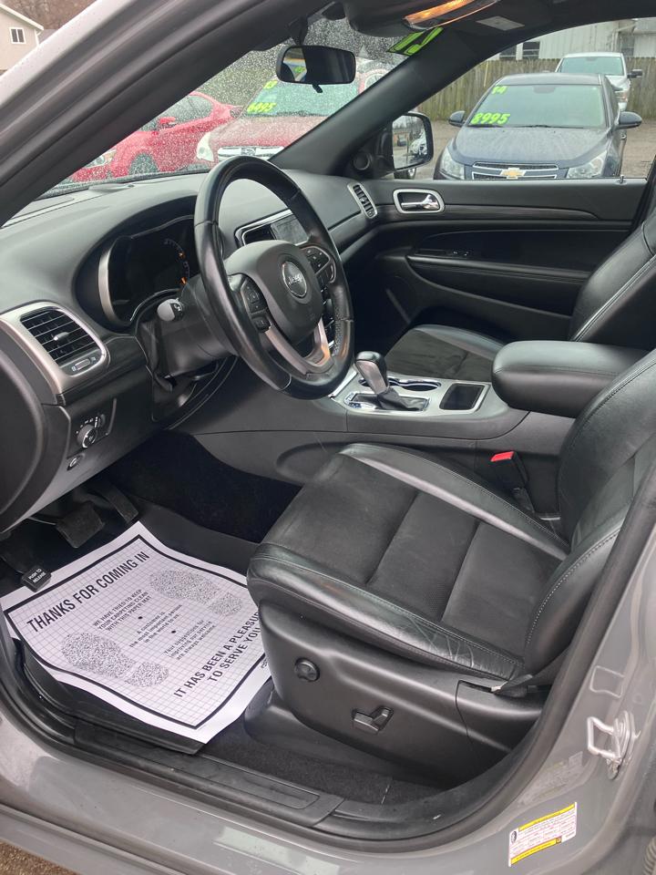 Jeep Grand Cherokee Laredo E 4WD 2021