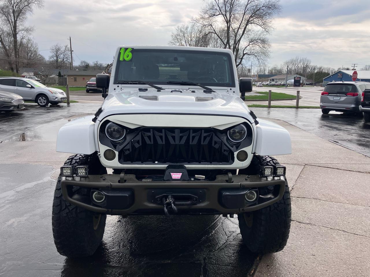 Jeep Wrangler Unlimited Sahara 4WD 2016