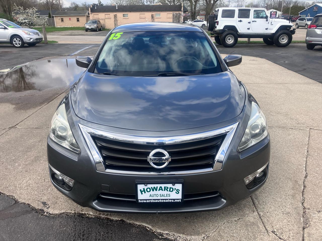 Nissan Altima 2.5 SV 2015
