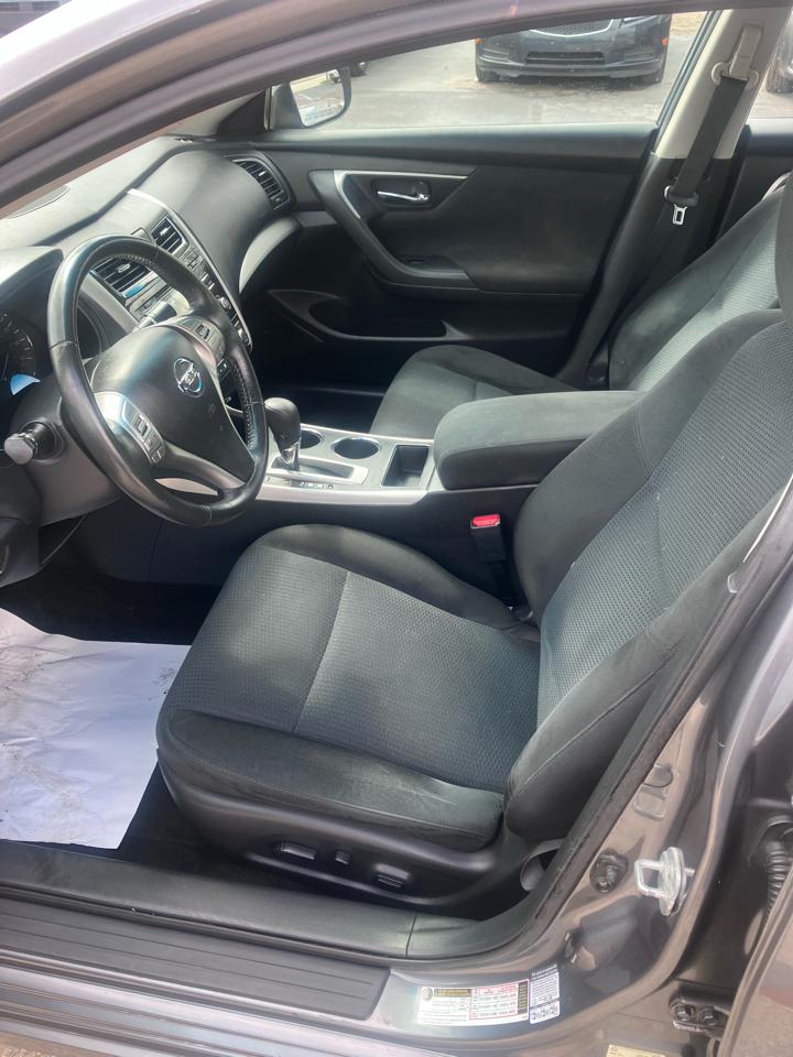 Nissan Altima 2.5 SV 2015