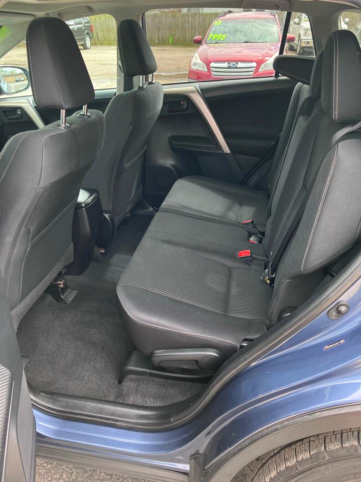 Toyota RAV4 XLE AWD 2013