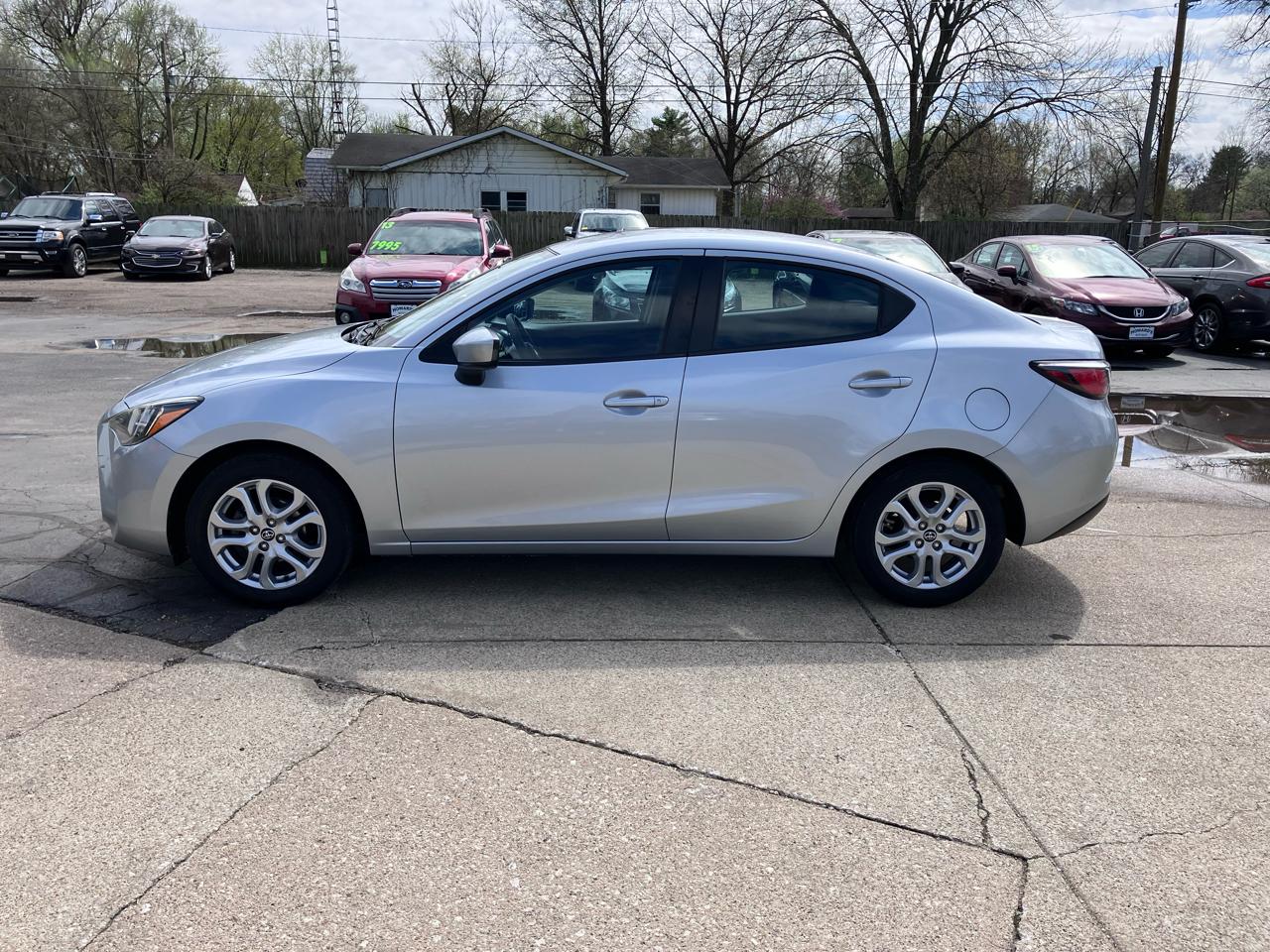 Toyota Yaris iA 6A 2018