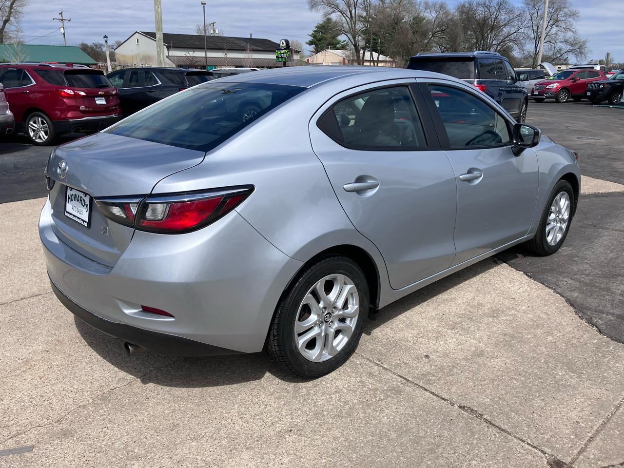 Toyota Yaris iA 6A 2018