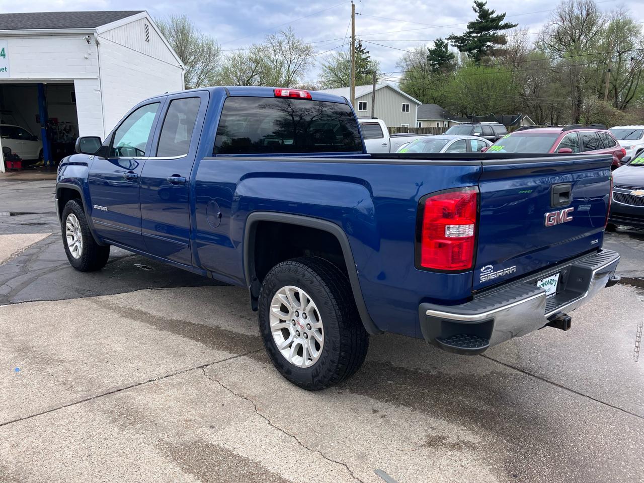 GMC Sierra 1500 SLE Double Cab 4WD 2018