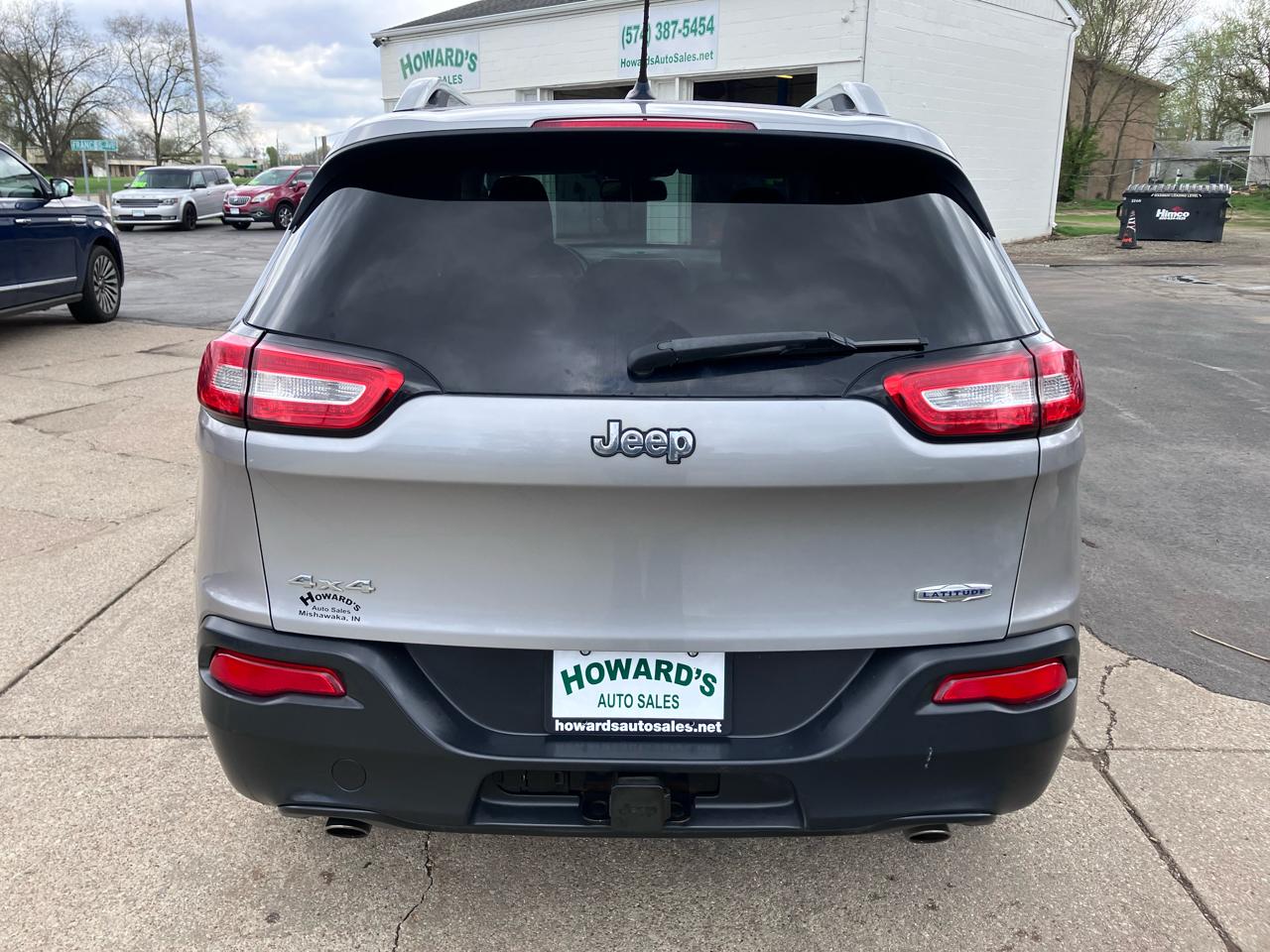 Jeep Cherokee Latitude 4WD 2014