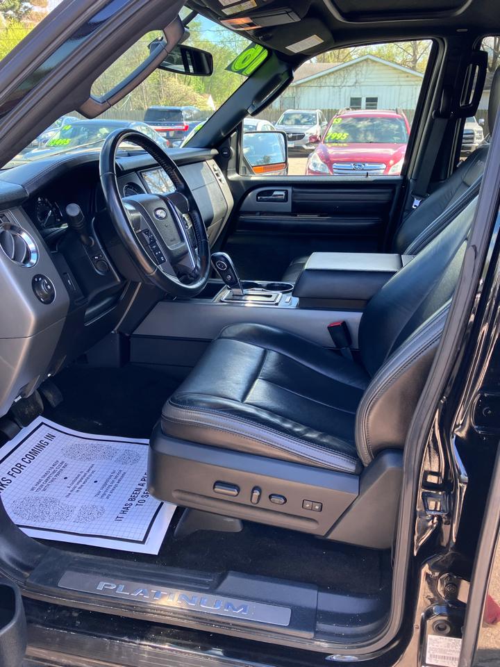 Ford Expedition Platinum 4WD 2016
