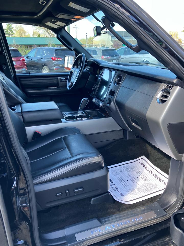 Ford Expedition Platinum 4WD 2016