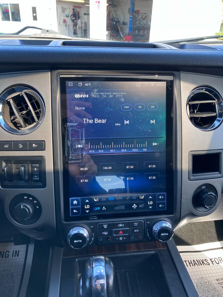 Ford Expedition Platinum 4WD 2016