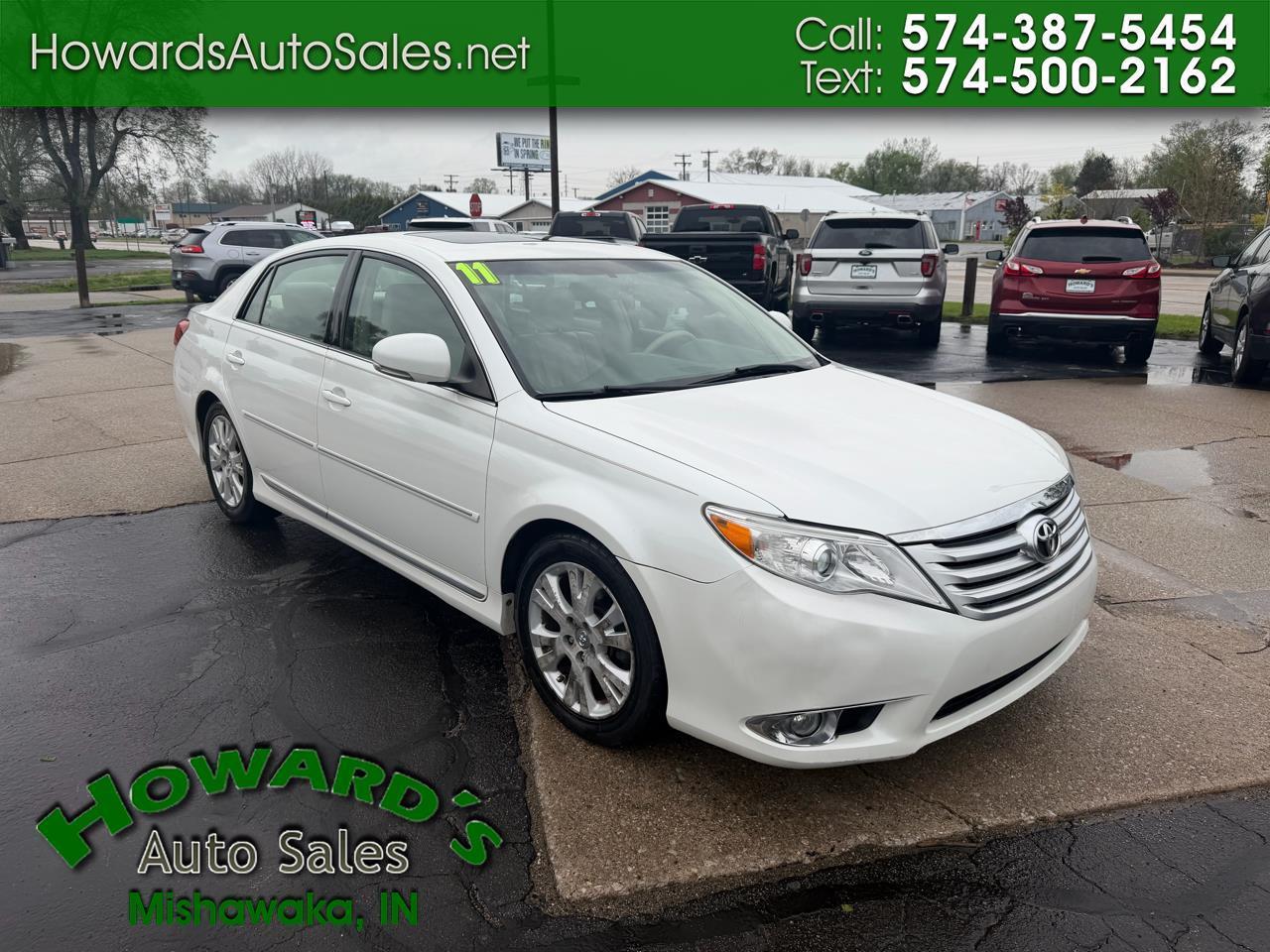 Toyota Avalon Base 2011