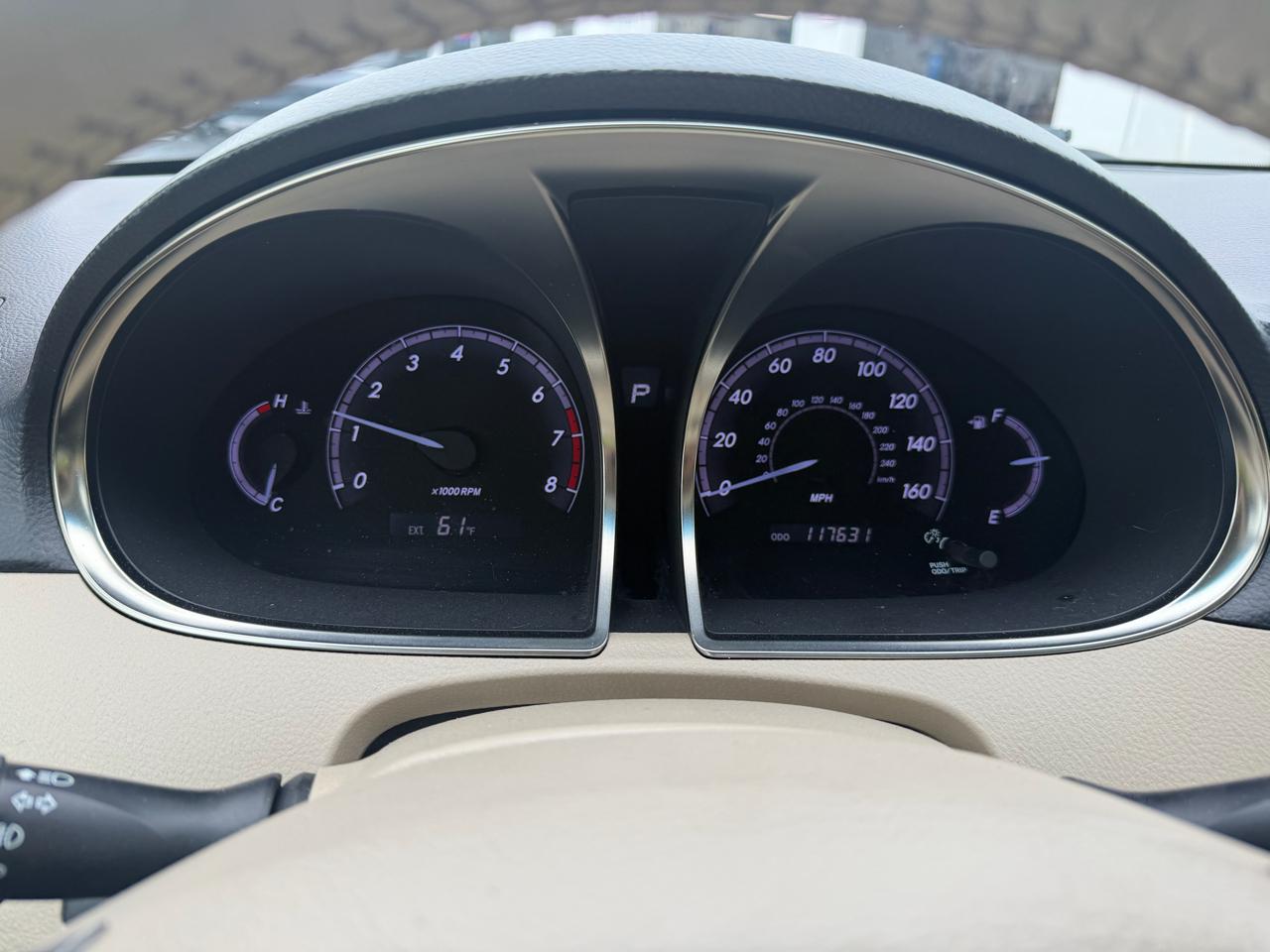 Toyota Avalon Base 2011