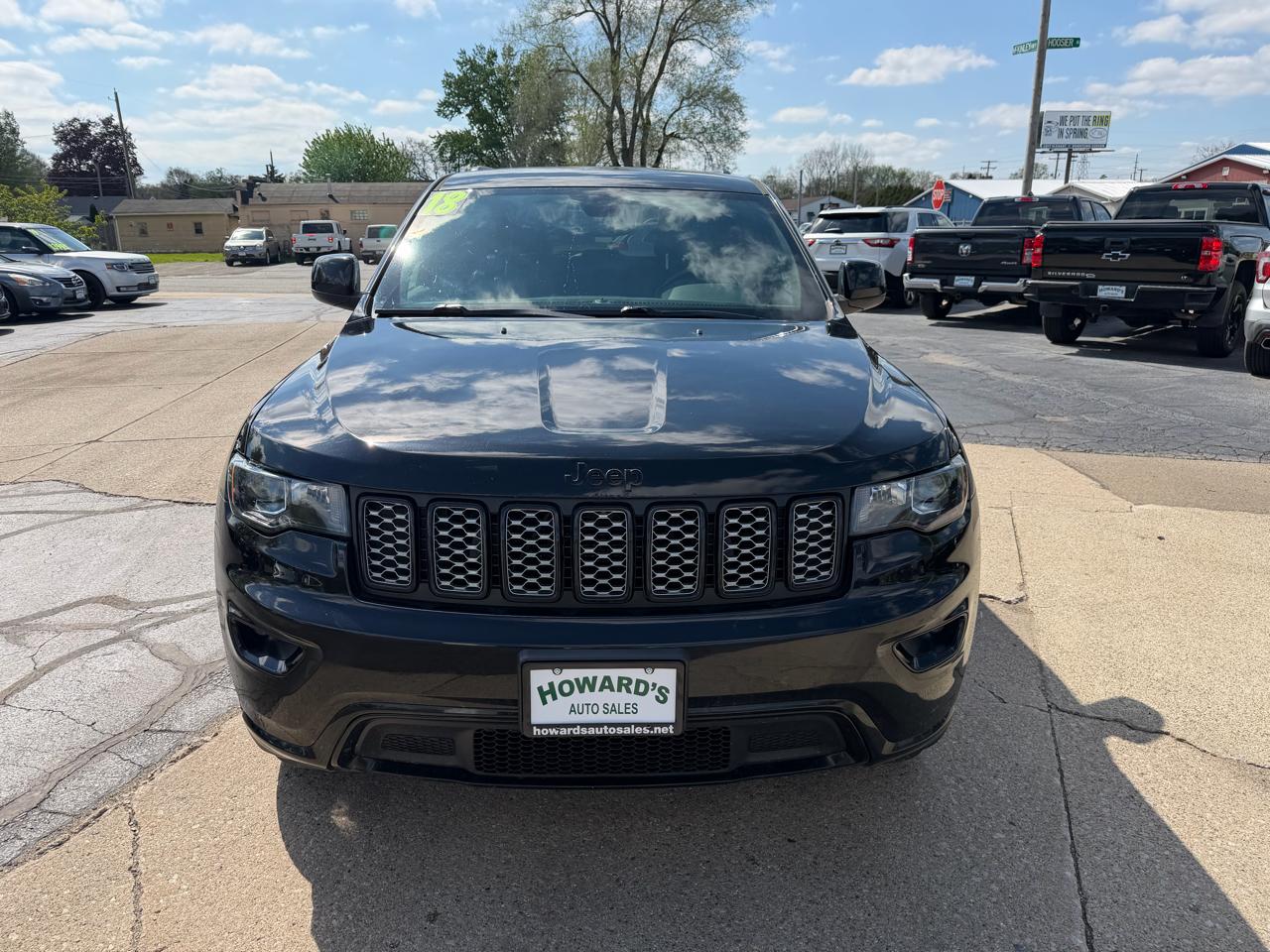 Jeep Grand Cherokee Laredo 4WD 2018