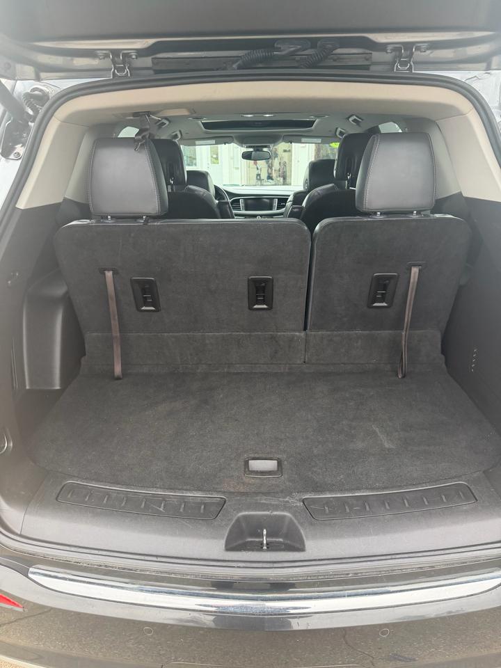 Buick Enclave Essence AWD 2018