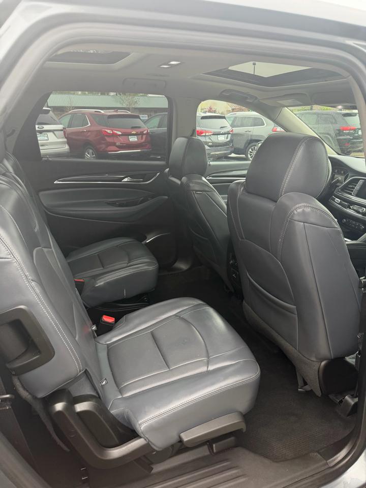 Buick Enclave Essence AWD 2018