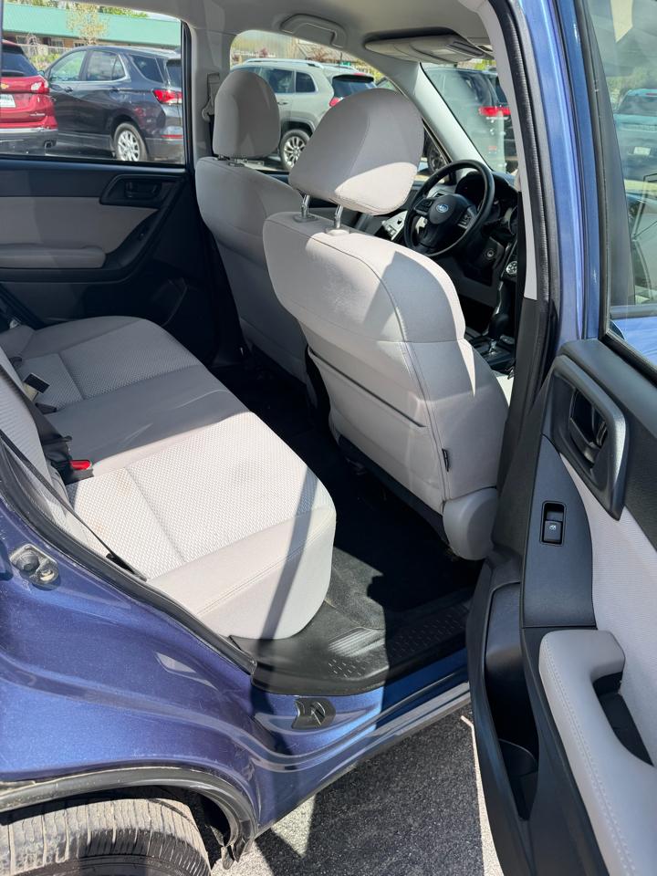Subaru Forester 2.5i Premium PZEV CVT 2016