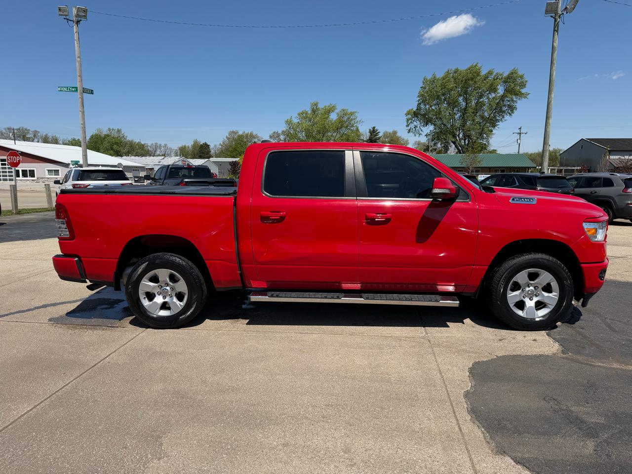 RAM 1500 Big Horn Crew Cab SWB 4WD 2020