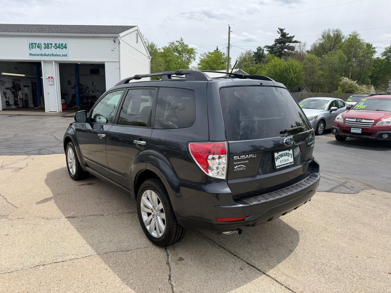 Subaru Forester 2.5X Premium 2012