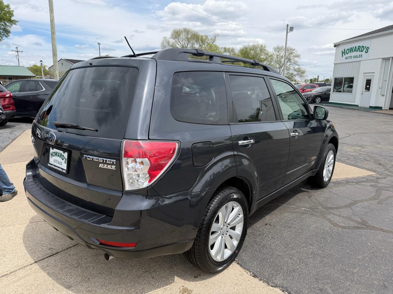 Subaru Forester 2.5X Premium 2012