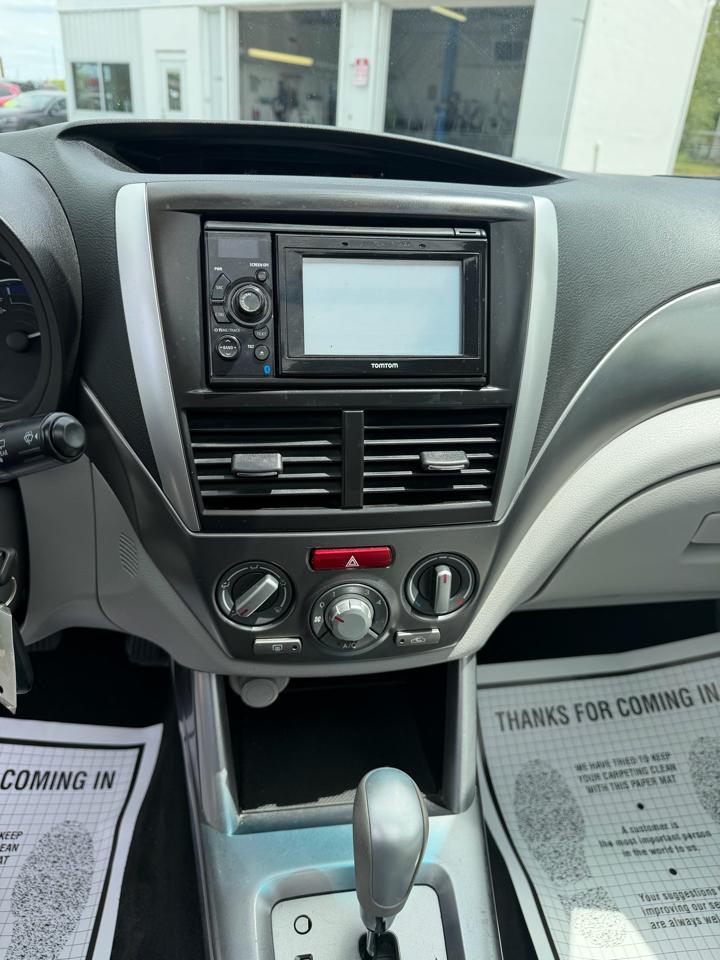 Subaru Forester 2.5X Premium 2012