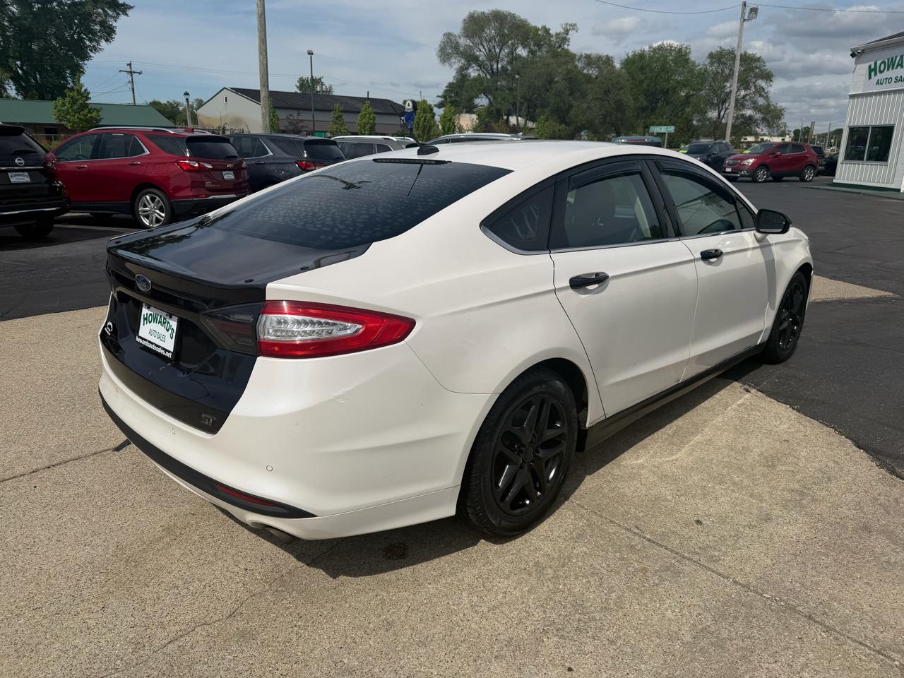 Ford Fusion SE 2013