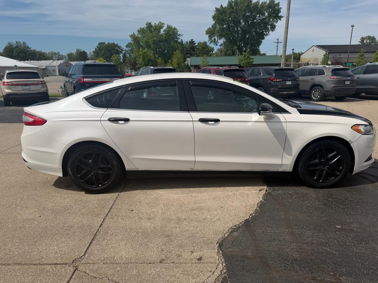 Ford Fusion SE 2013