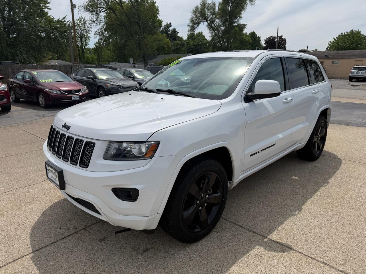 Jeep Grand Cherokee Laredo 4WD 2015