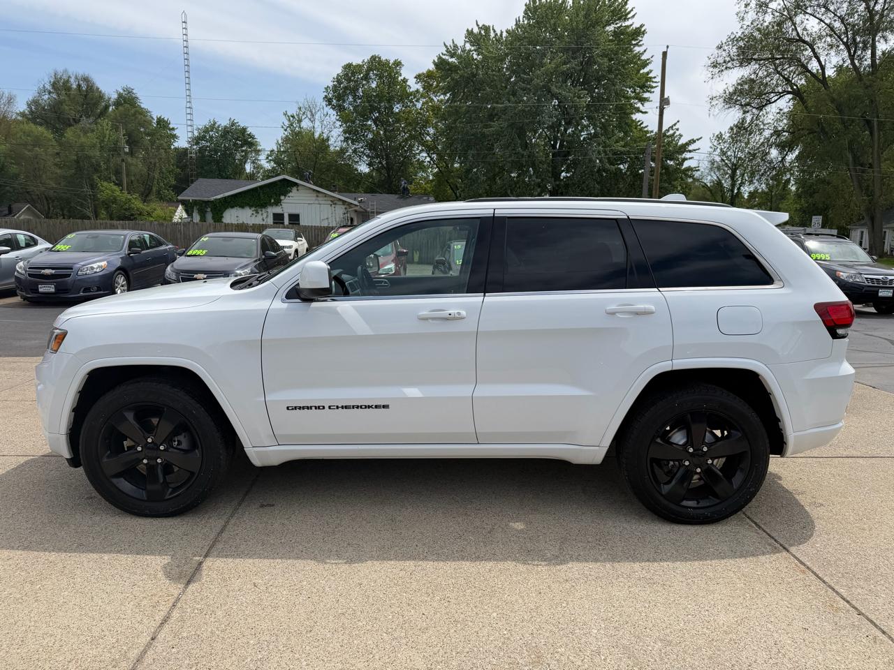 Jeep Grand Cherokee Laredo 4WD 2015