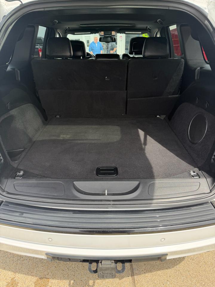 Jeep Grand Cherokee Laredo 4WD 2015