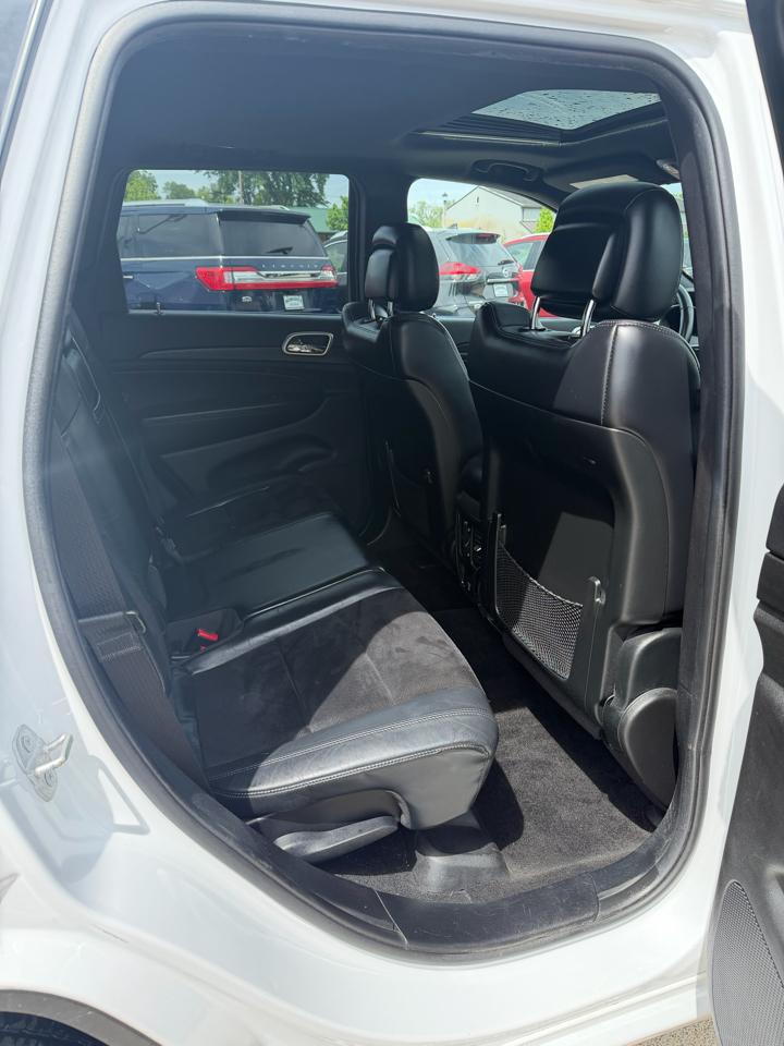 Jeep Grand Cherokee Laredo 4WD 2015
