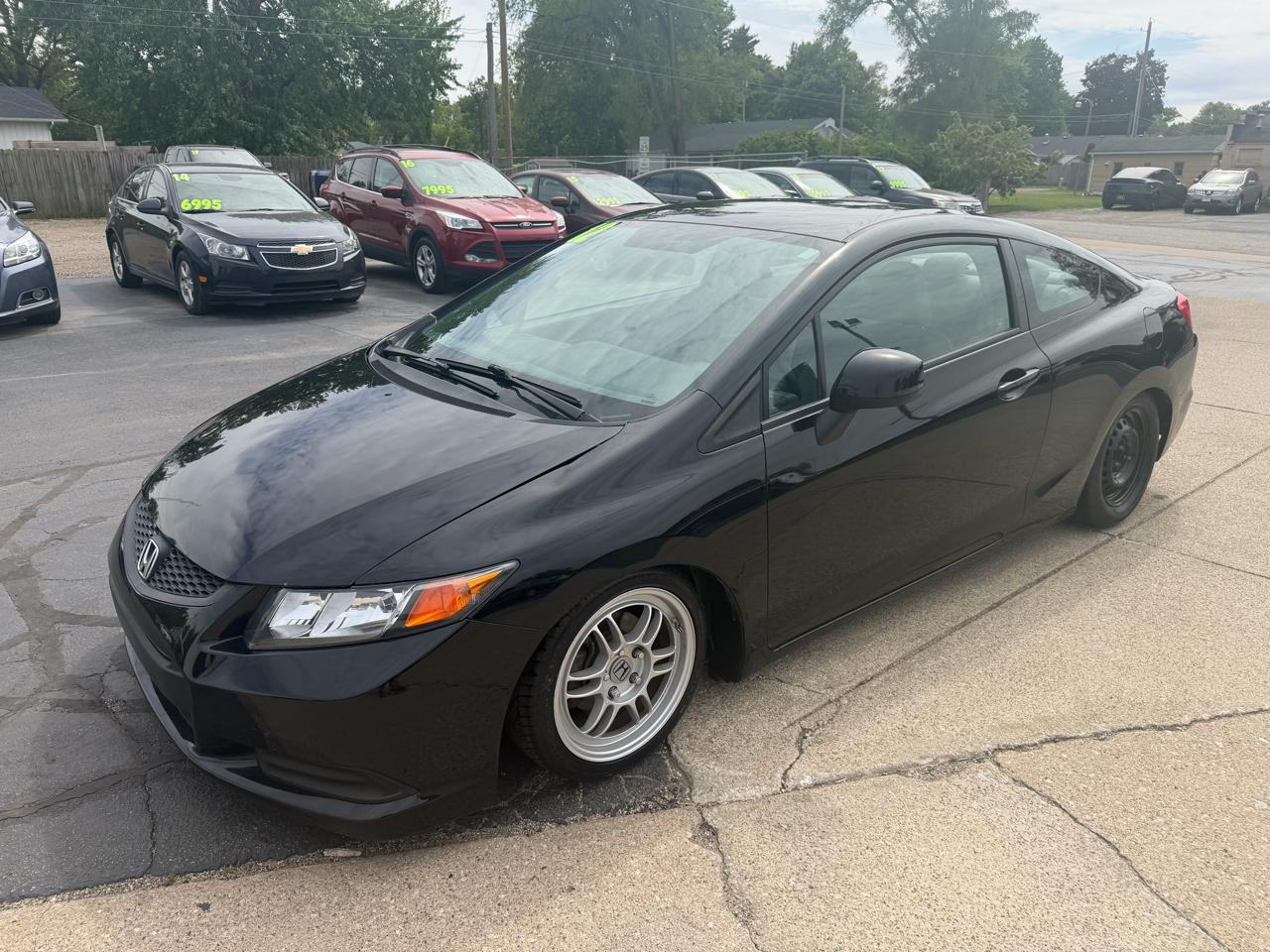 Honda Civic LX Coupe 5-Speed MT 2012