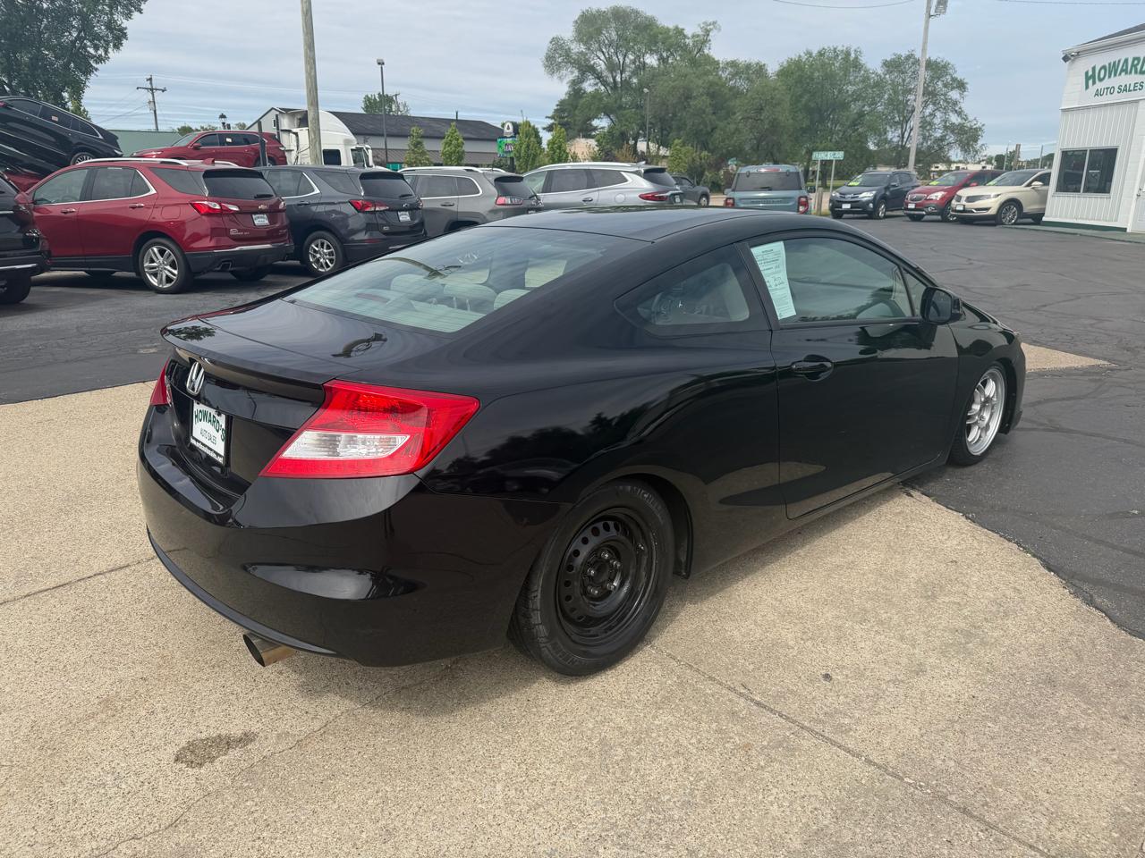 Honda Civic LX Coupe 5-Speed MT 2012