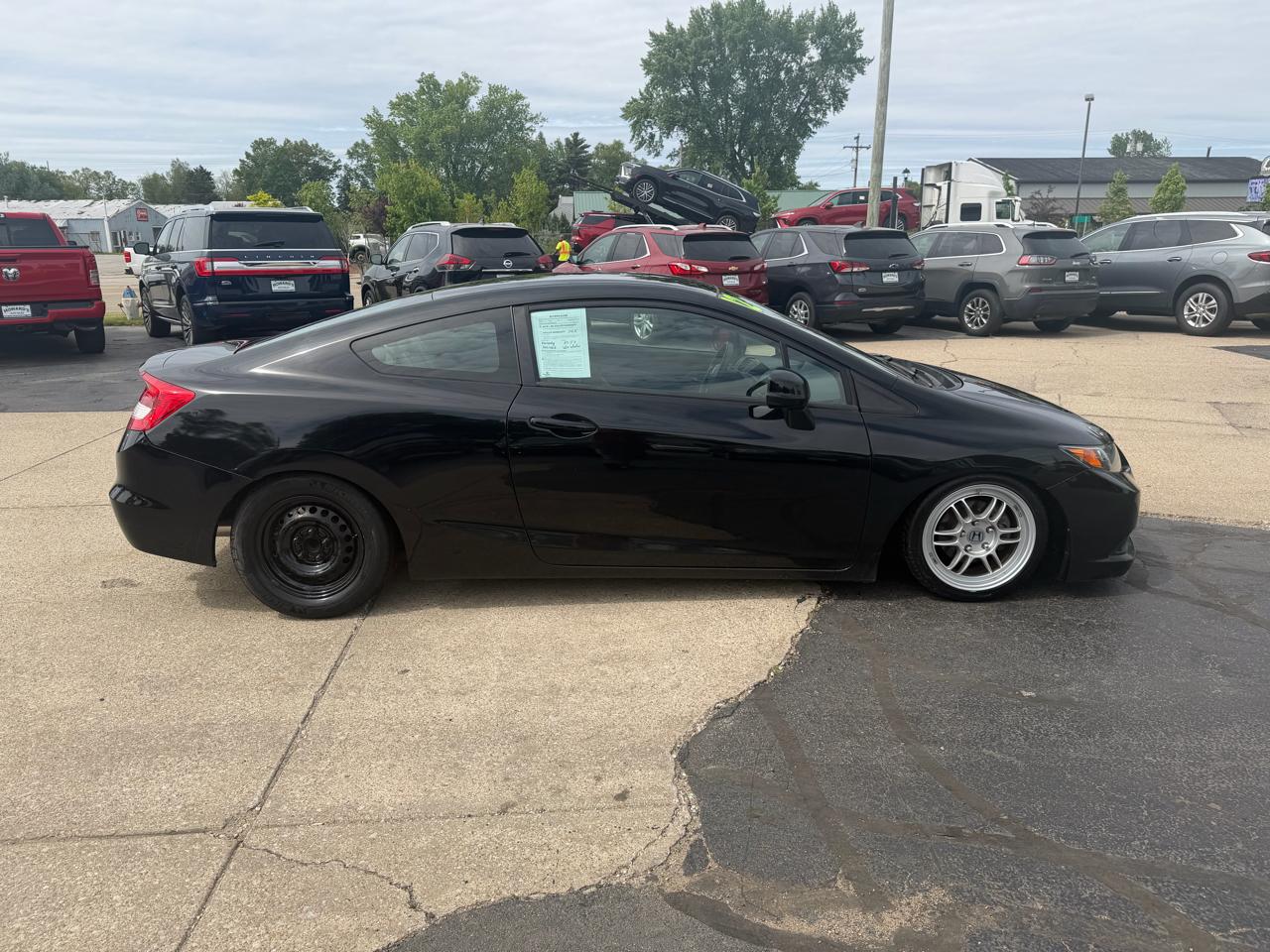 Honda Civic LX Coupe 5-Speed MT 2012