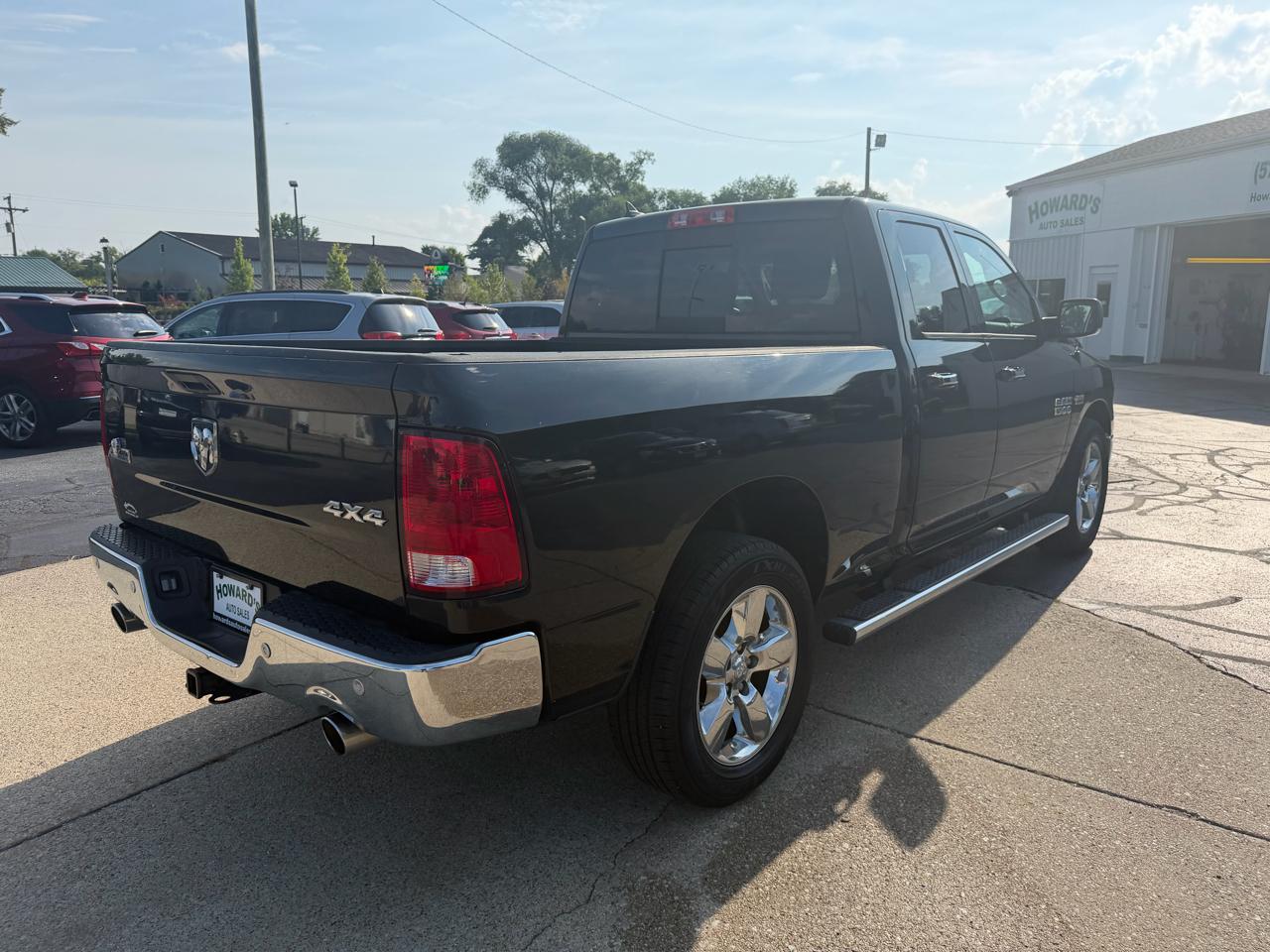 RAM 1500 4WD Crew Cab 140.5" Big Horn 2016